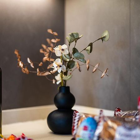 Ioanna Bayview Luxury Apartment 이라피트라 외부 사진