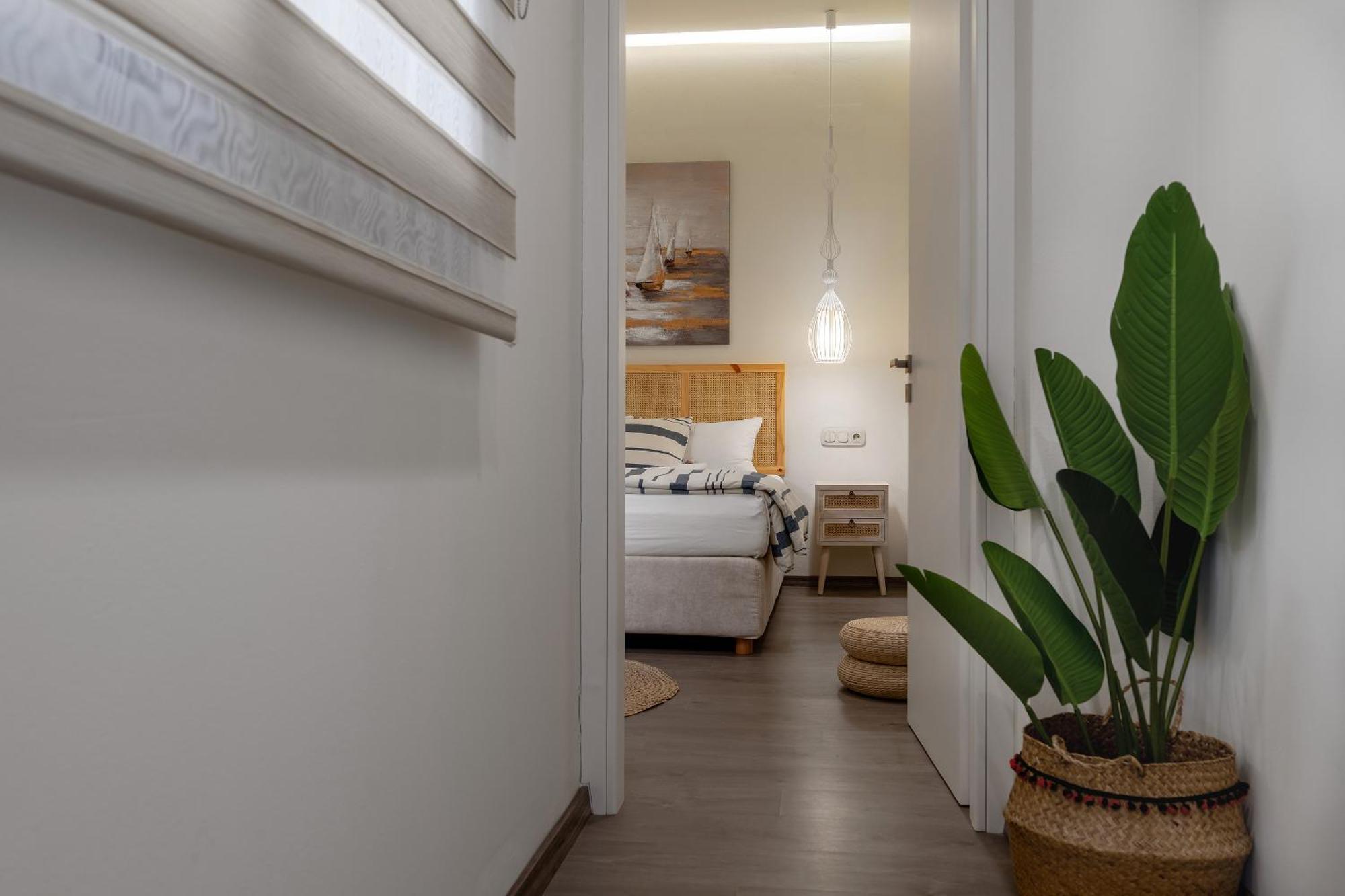 Ioanna Bayview Luxury Apartment 이라피트라 외부 사진
